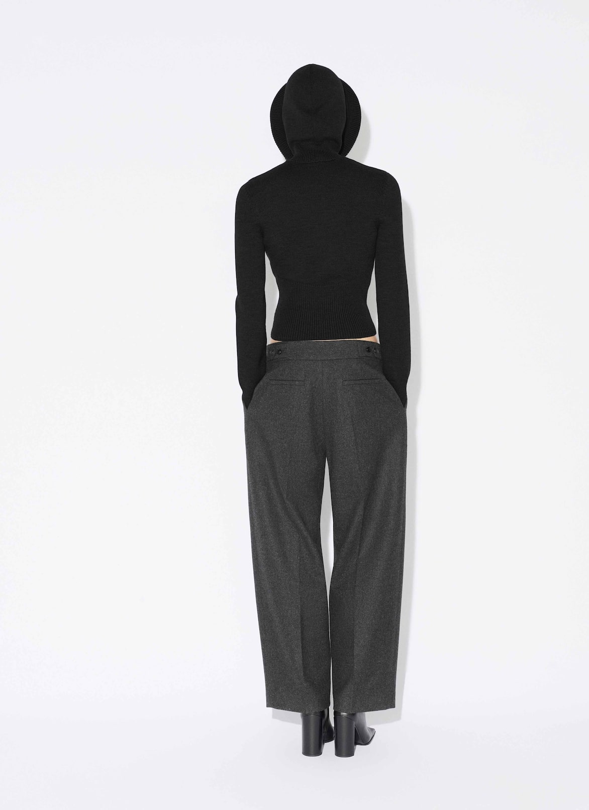 SCULPTURAL HOOD RIBBED KNIT JUMPER ALAÏA BLACK SCULPTURAL HOOD RIBBED KNIT JUMPER
